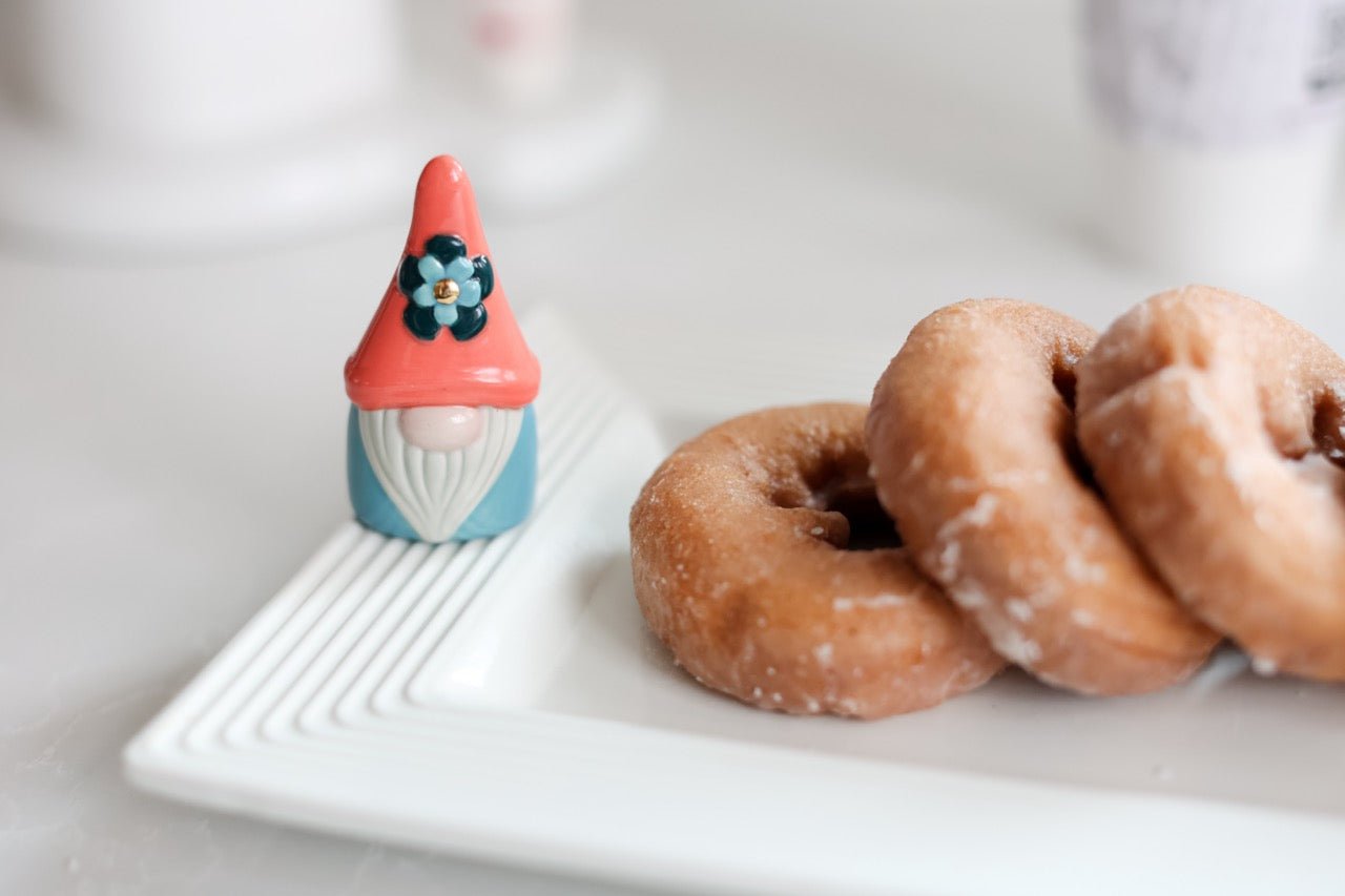 Nora Fleming Square Platter Pinstripes K9