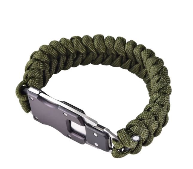 Paracord Survival Bracelet