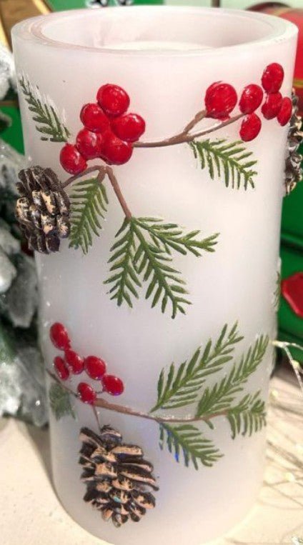 Pine & Berry Fountain Candle w Remote