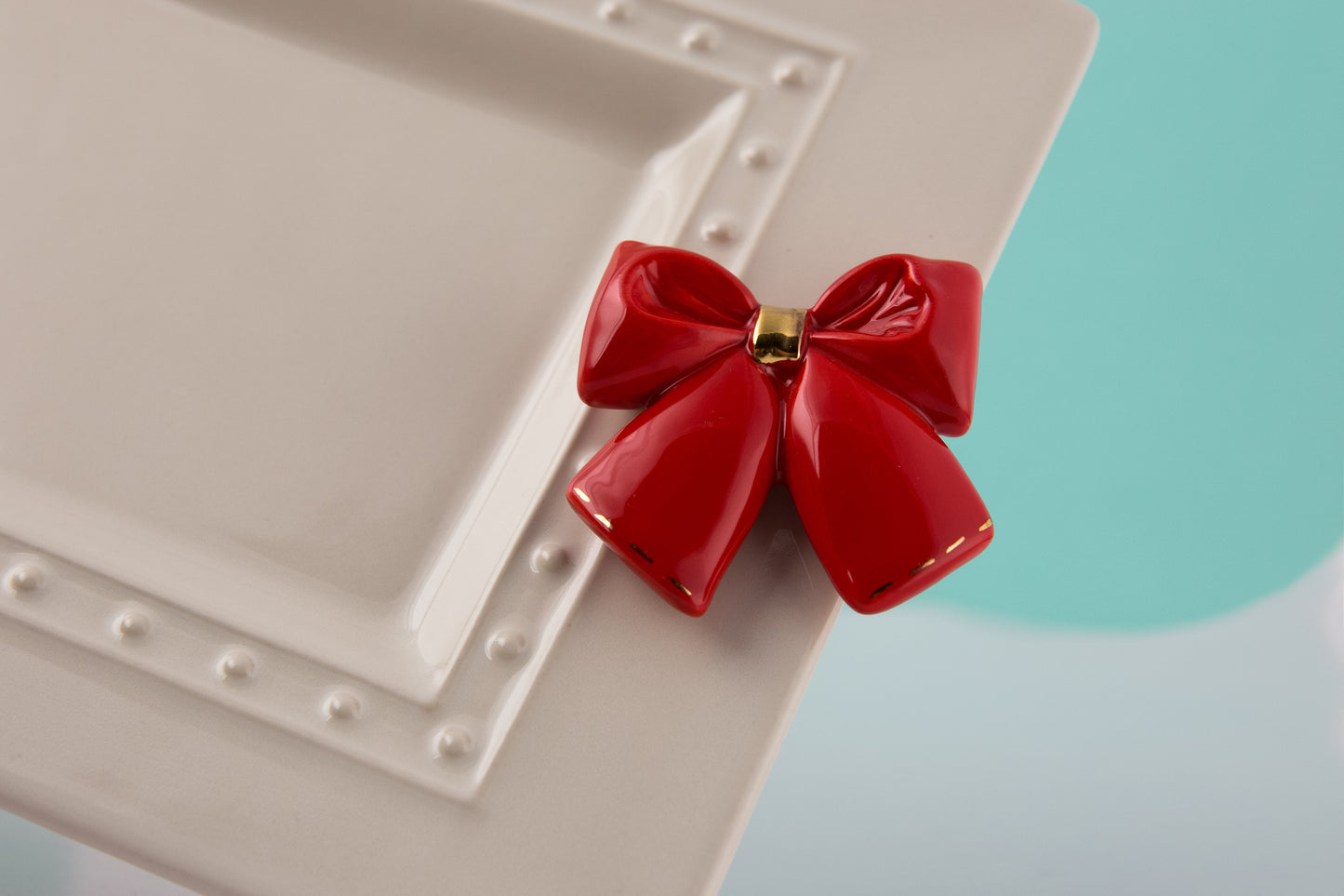 Nora Fleming Mini Red Bow A238 Wrap It Up