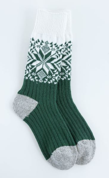 Green Holiday Star Weekend Crew Socks