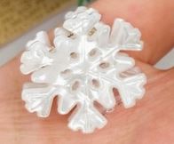 Pearlized Snowflake Hair Clip