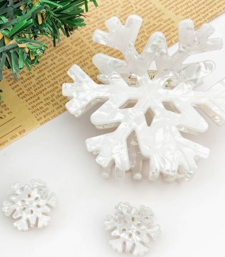 Pearlized Snowflake Hair Clip